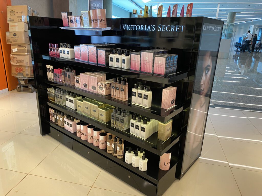 Cosmetic Displays IMG_1643